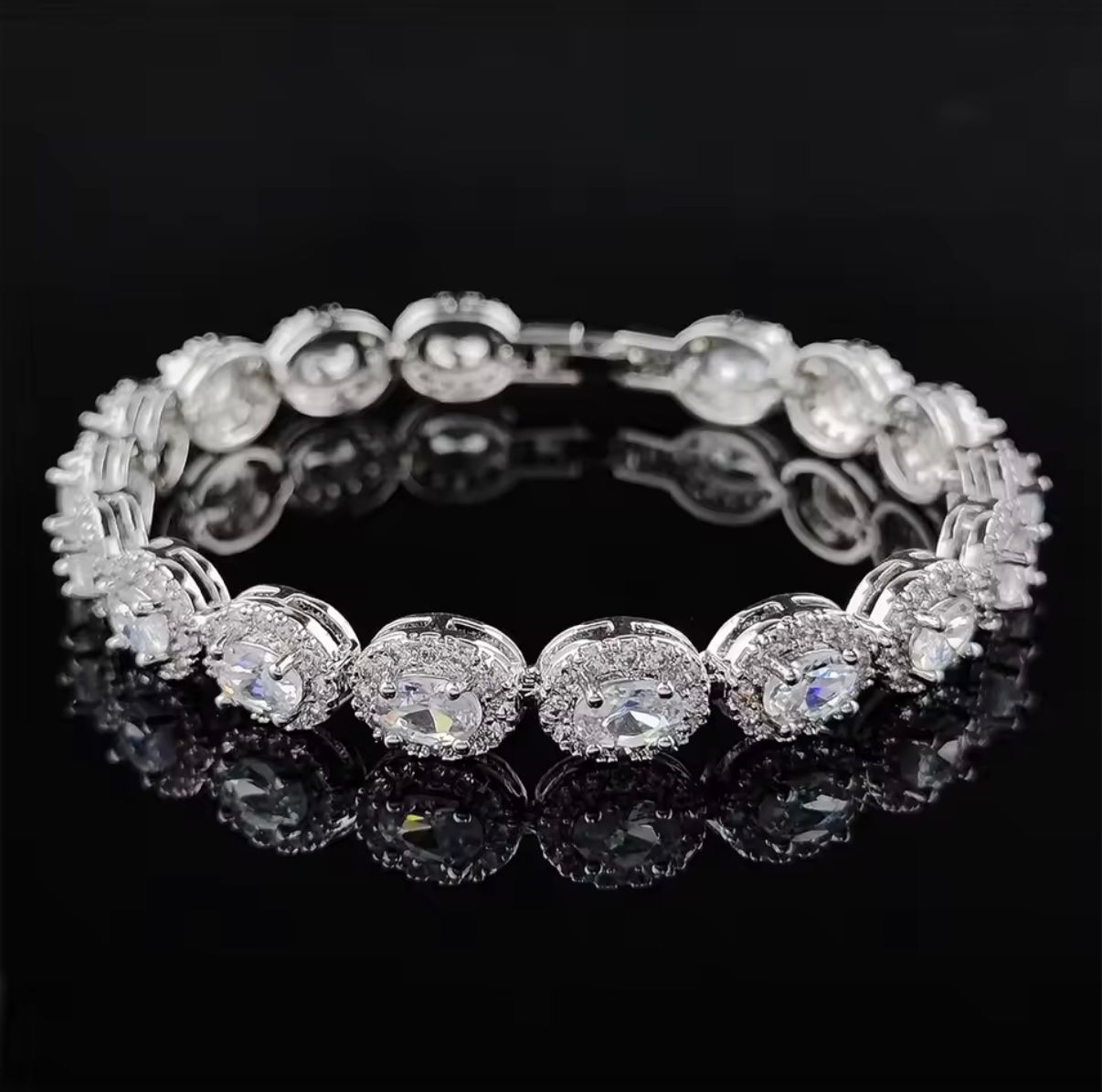 Halo Gem Bracelet